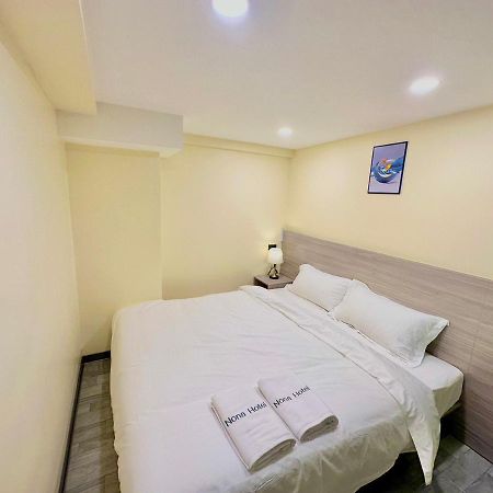Nona Hotel, Bangkok Makkasan Extérieur photo