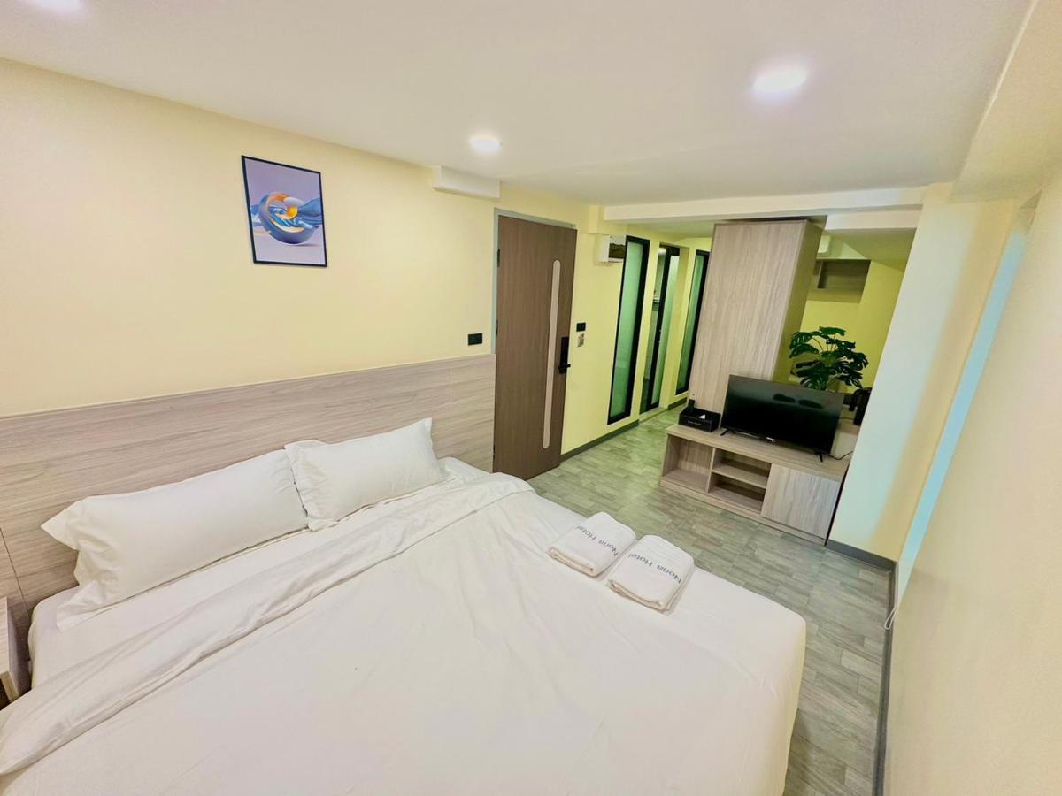 Nona Hotel, Bangkok Makkasan Extérieur photo