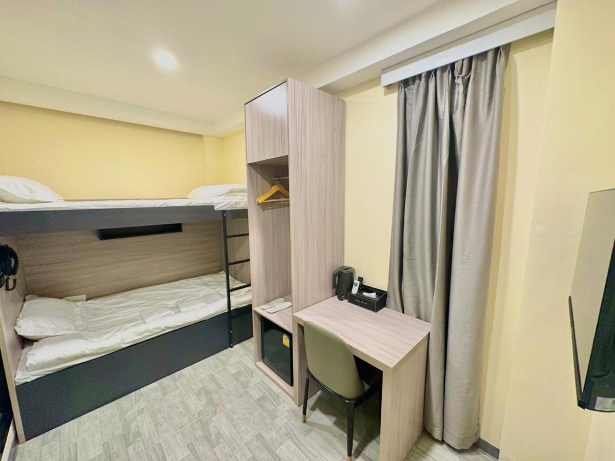 Nona Hotel, Bangkok Makkasan Extérieur photo