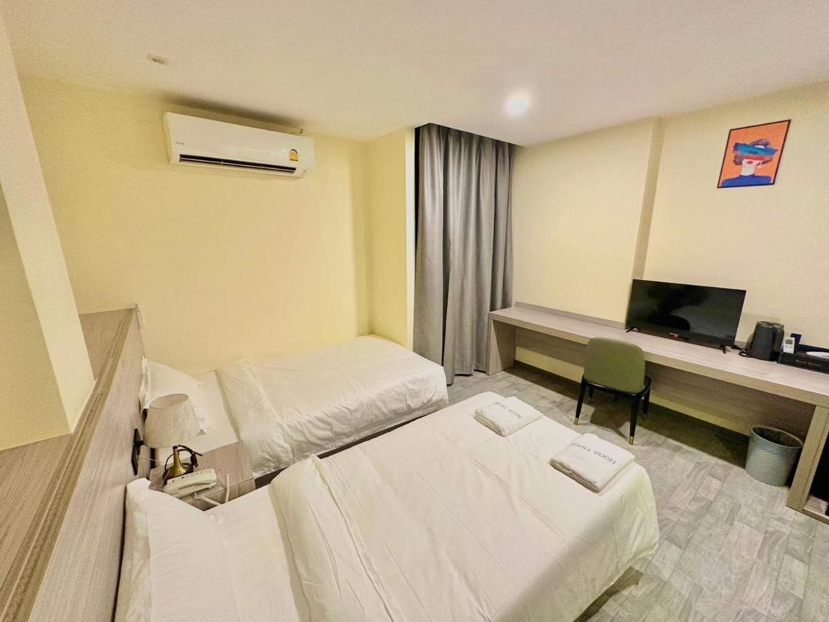 Nona Hotel, Bangkok Makkasan Extérieur photo